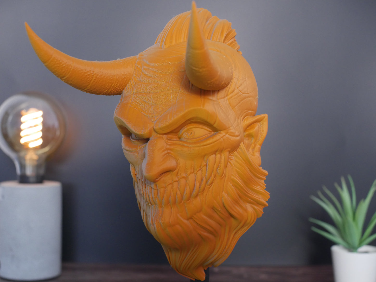 Soporte para audífonos de Krampus, decoración gaming original, accesorio para geeks, figura decorativa para estudio, soporte de auriculares Krampus.