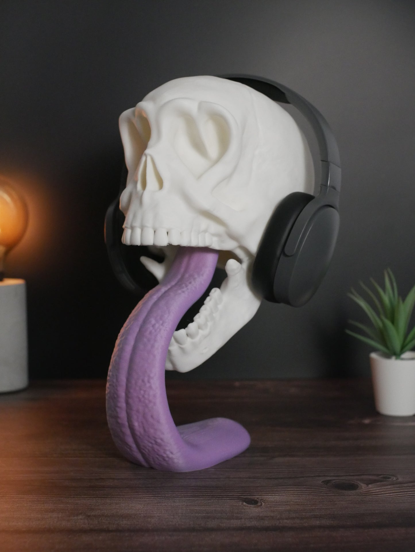 Soporte para Auriculares con Forma de Calavera con Diseño de Calavera Enamorada y Lengua Grande