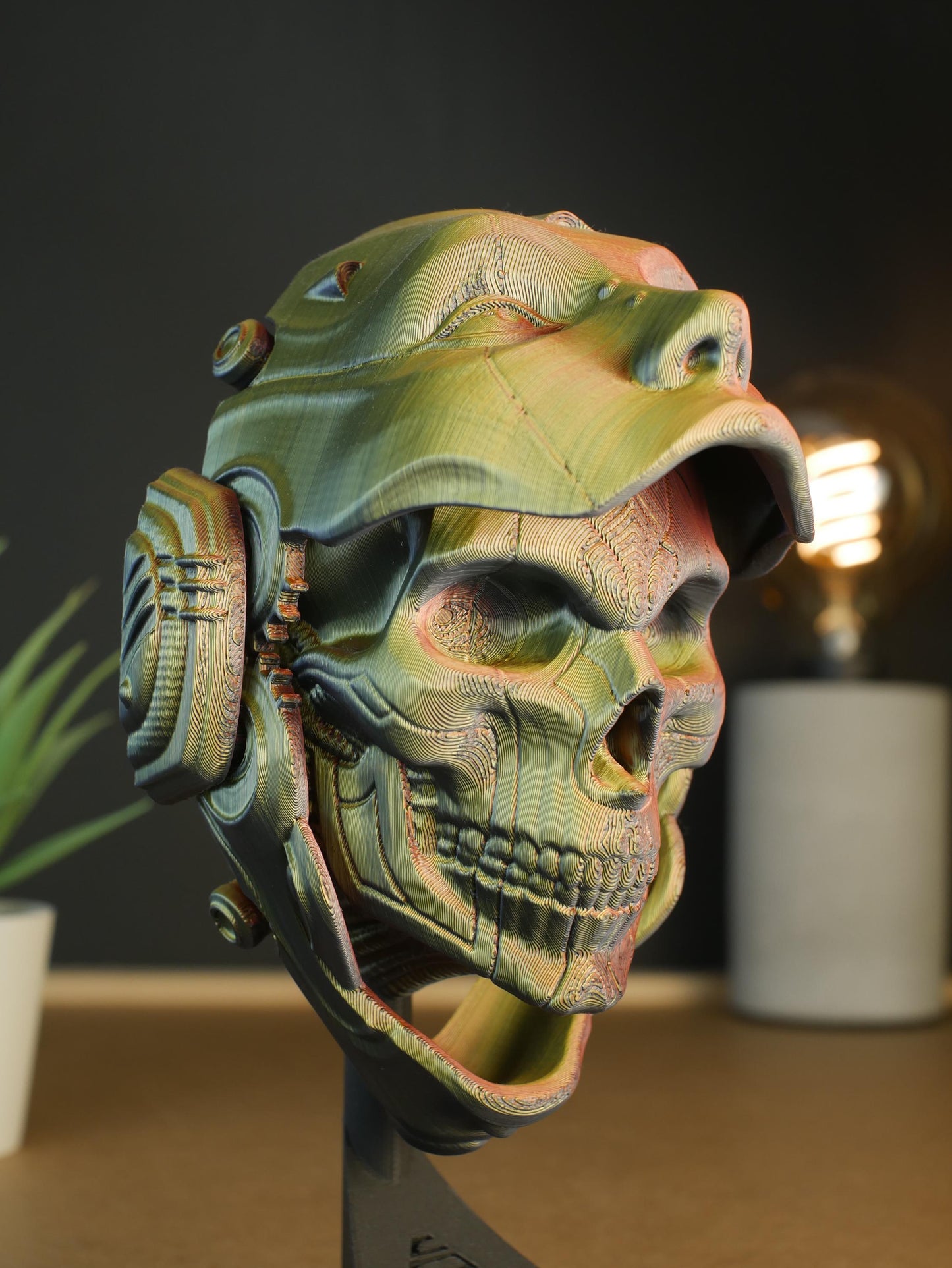 Skulldroid : Tête articulée de 16 cm avec crâne et effets lumineux