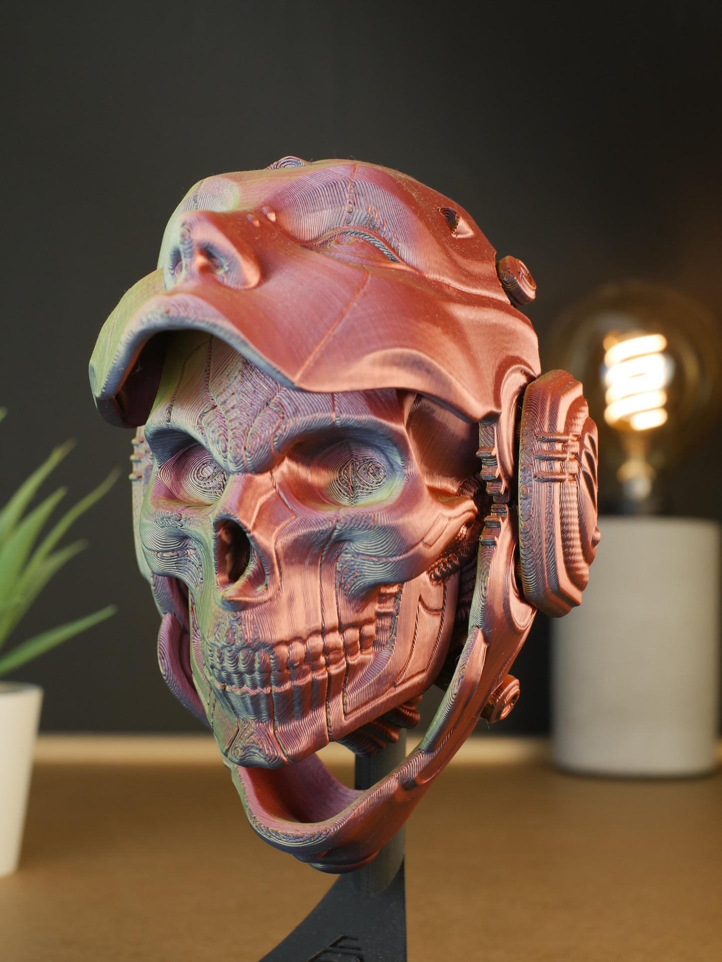 Skulldroid : Tête articulée de 16 cm avec crâne et effets lumineux