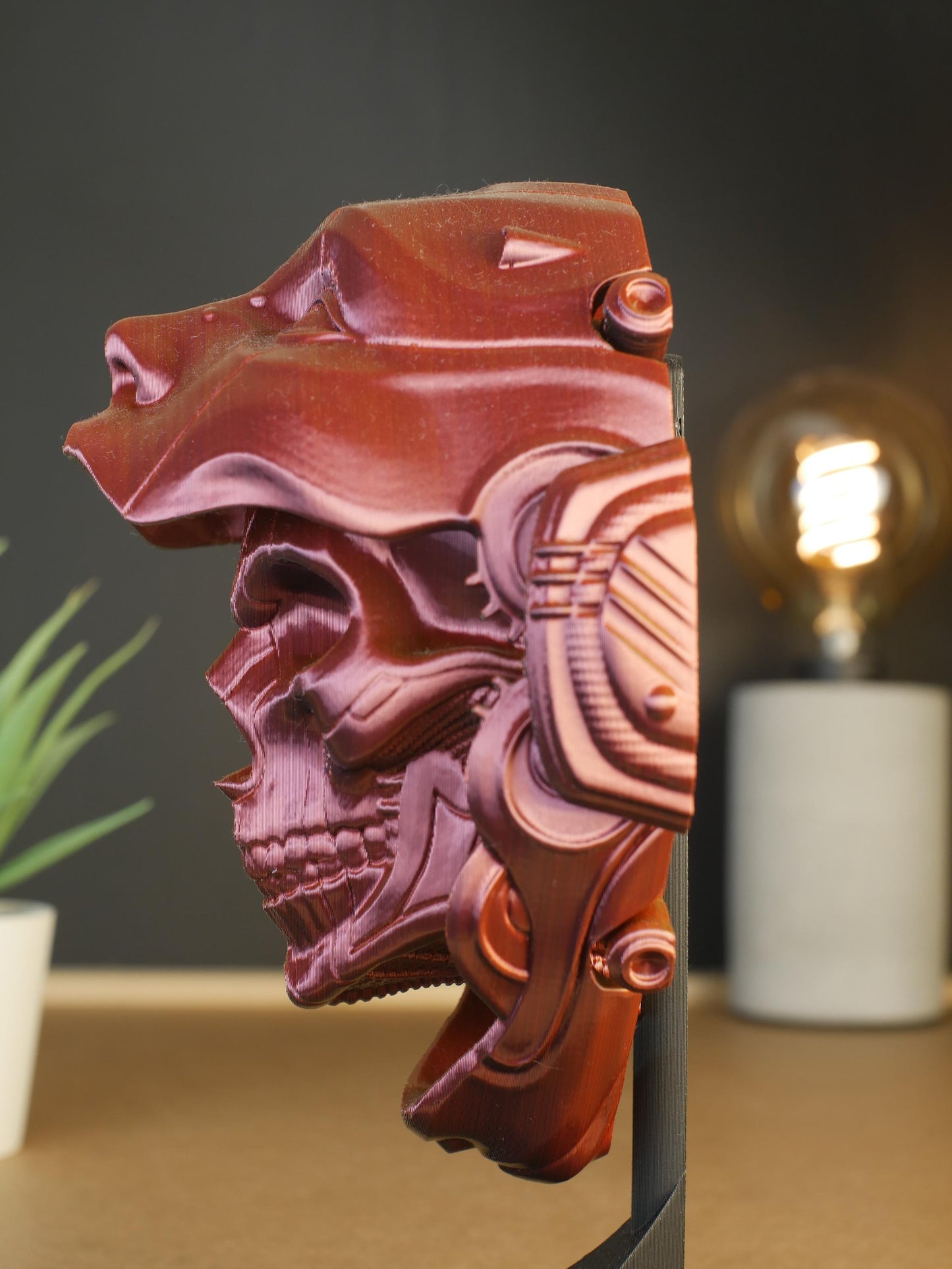 Skulldroid : Tête articulée de 16 cm avec crâne et effets lumineux