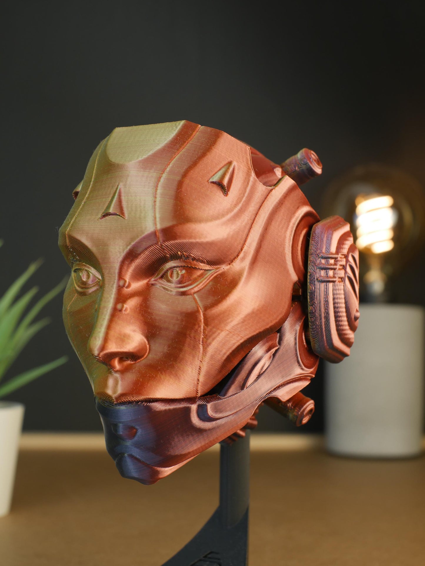 Skulldroid : Tête articulée de 16 cm avec crâne et effets lumineux