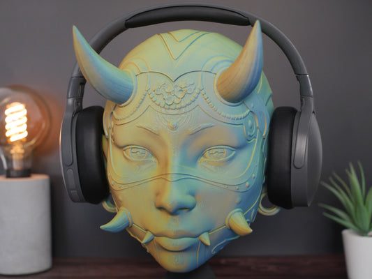 Soporte para auriculares Hannya: diseño único que cambia de color